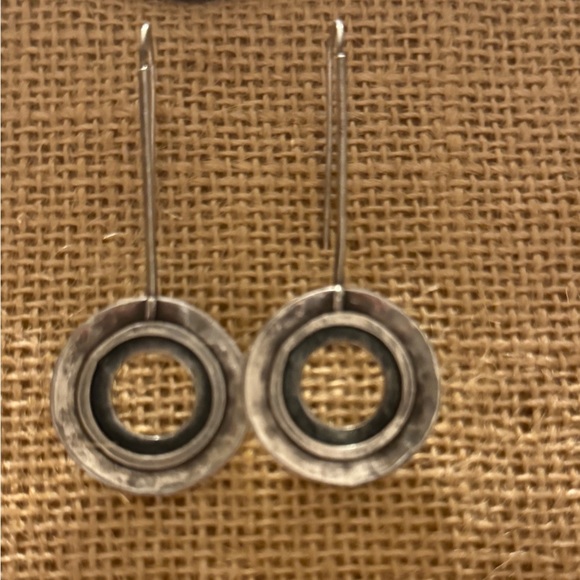 SILPADA  silver oxidized hammered earrings - Picture 2 of 4